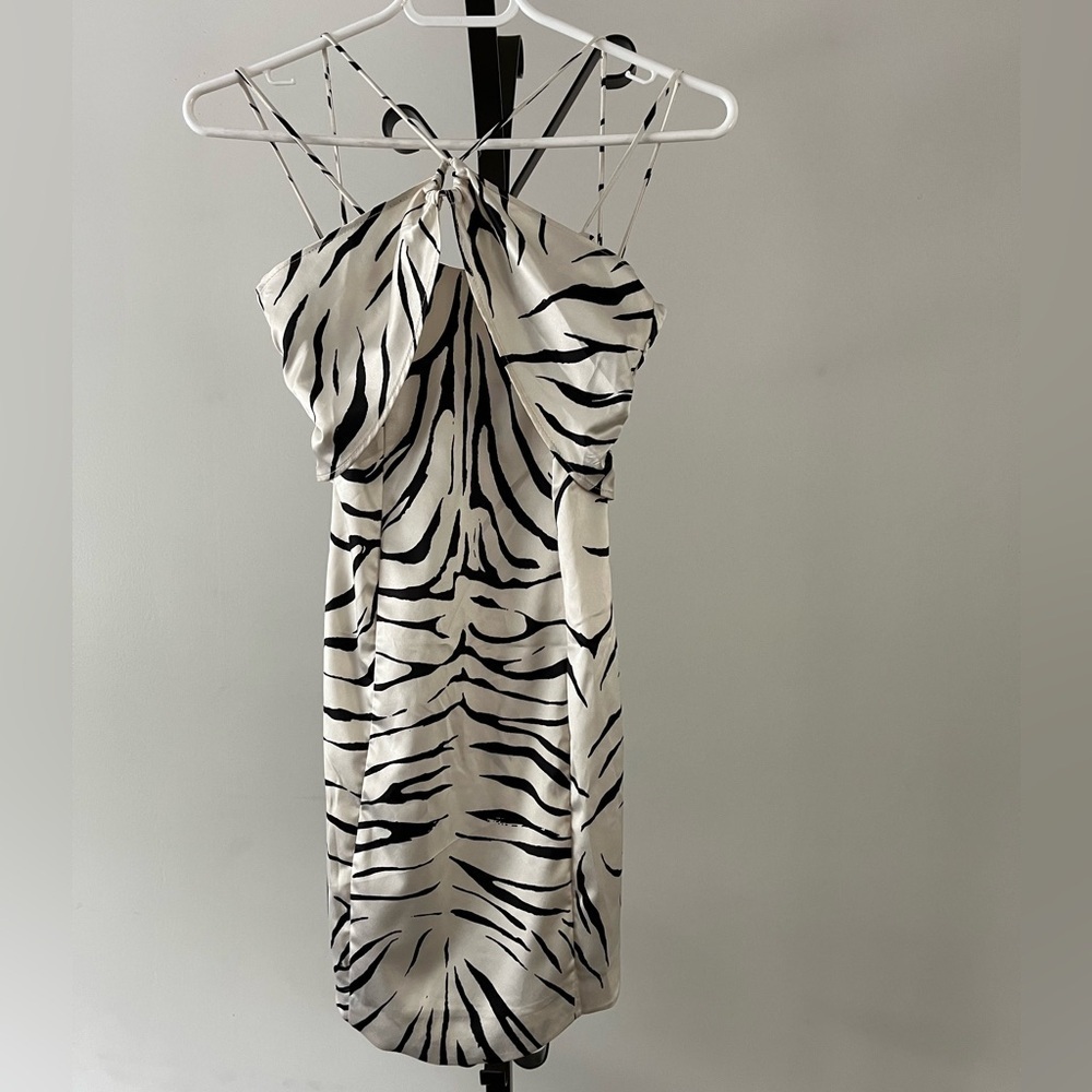 ZARA Black/off White Print Dress, Size XSmall.